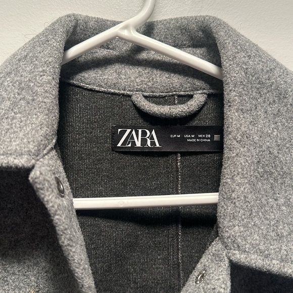 Zara Women’s shacket size medium - Picture 2 of 3